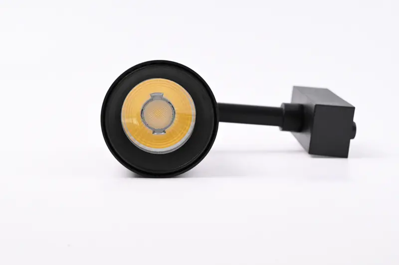 25 Ultra-Thin Series Spotlight (5)
