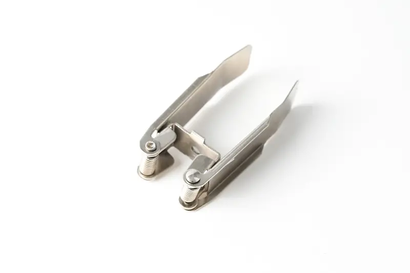 20-Magnetic Track Light Magentic Clip (3)