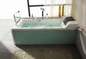 1900x850x680mm Freestanding Whirlpool Acrylic Jacuzzi Bathtub With Hydro Massage Function BTV003